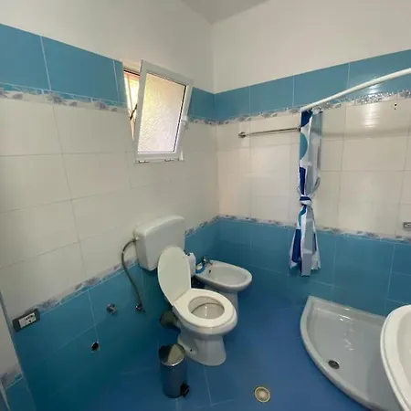 A&m Apartament شقة ساراندا